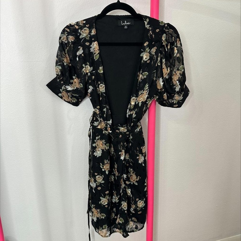 LULU’S REMI BLACK FLORAL PRINT CHIFFON DRESS SIZE MEDIUM